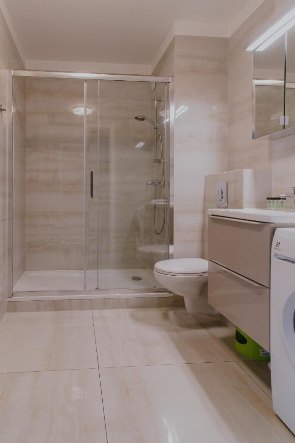 Totu Home Waterlane Island Apartments 格但斯克 外观 照片